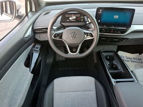 Certified 2023 Volkswagen ID.4 Pro RWD image 11