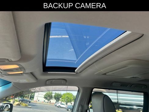 Used 2014 Nissan Quest LE FWD image 13