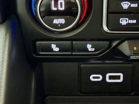 Used 2021 Chevrolet Tahoe RST w/ Luxury Package image 24