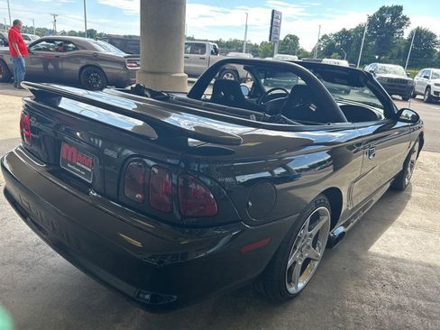 Used 1997 Ford Mustang Cobra RWD image 3