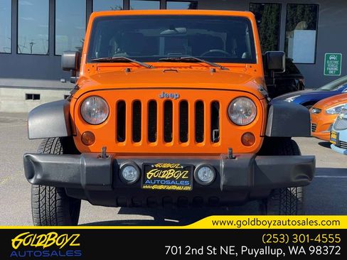 Used 2012 Jeep Wrangler Sport AWD/4WD image 9