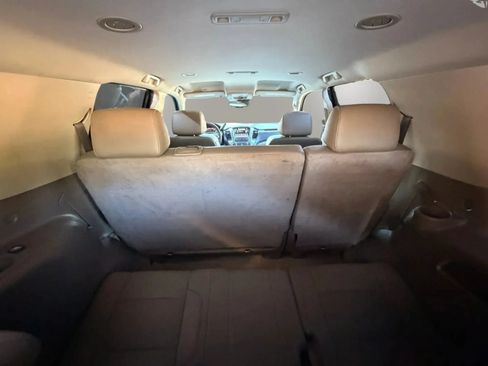 Used 2018 Chevrolet Tahoe LT RWD image 37