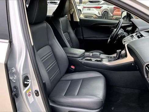 Used 2019 Lexus NX 300 image 9