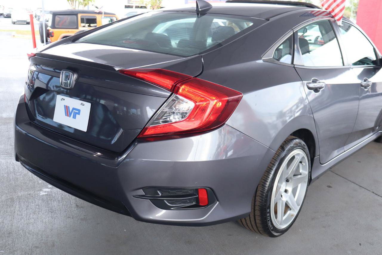 Used 2017 Honda Civic EX-T image 7