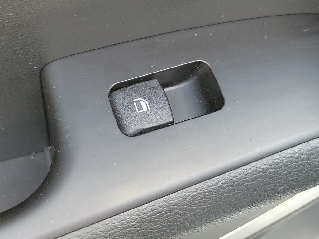 Used 2021 Kia Soul LX FWD image 14