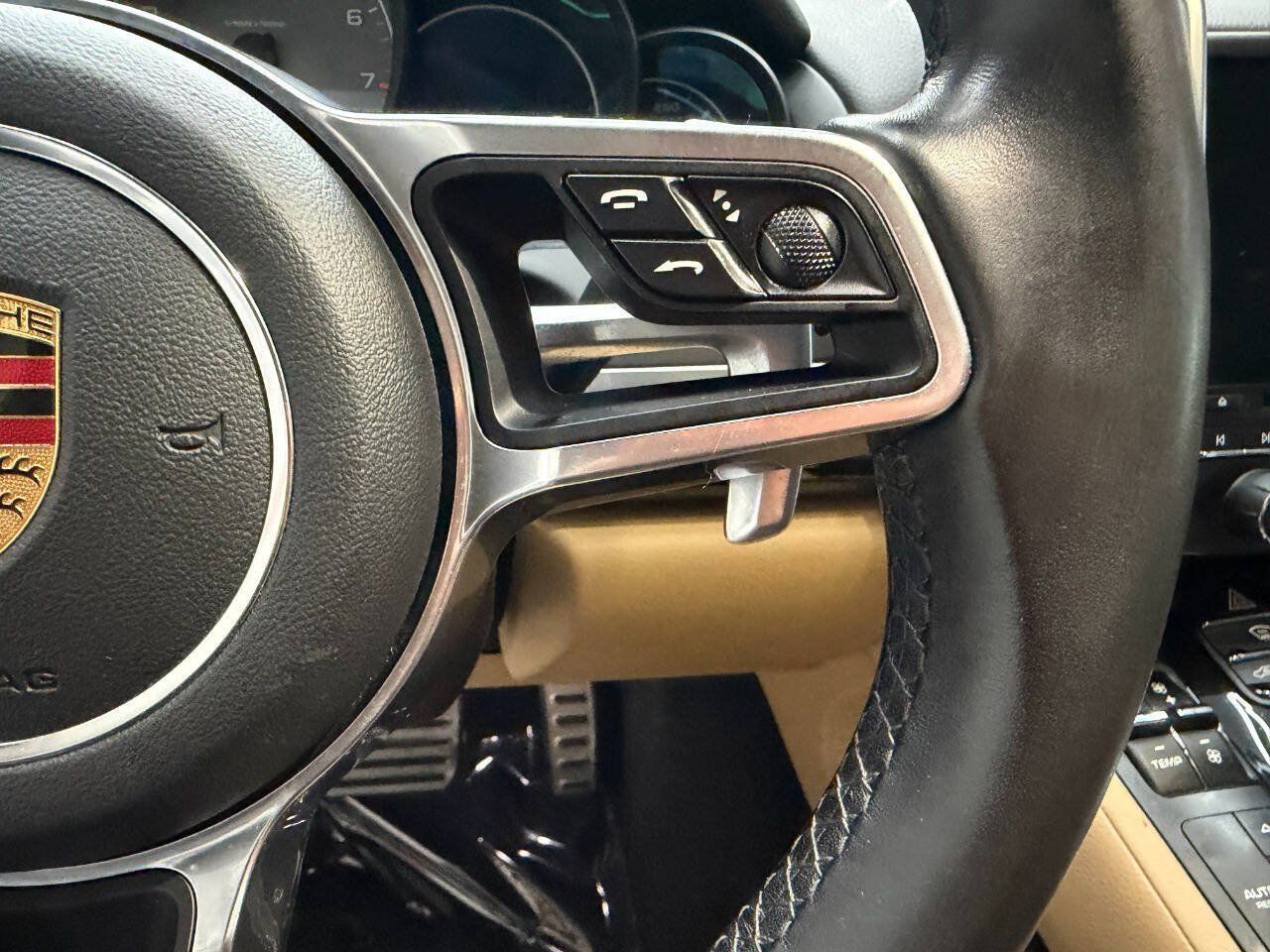 Used 2017 Porsche Cayenne S AWD/4WD image 24