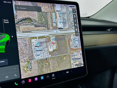 Used 2021 Tesla Model 3 Performance image 19