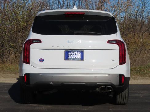 Used 2025 Kia Telluride S image 18