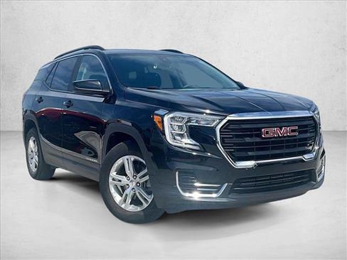 Used 2023 GMC Terrain SLE w/ Driver Convenience Package FWD image 12