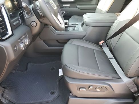 New 2026 GMC Sierra 1500 Denali w/ Denali Reserve Package image 31