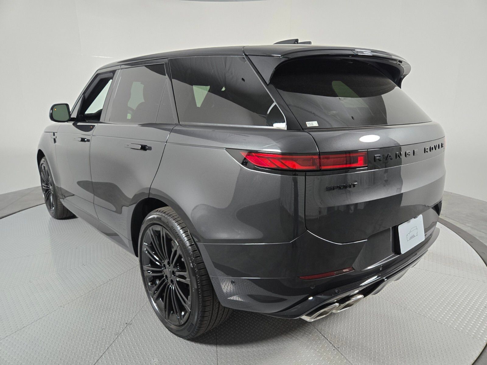 New 2026 Land Rover Range Rover Sport Dynamic SE AWD/4WD image 17