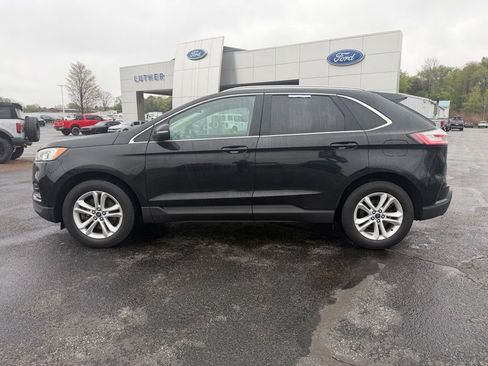Used 2019 Ford Edge SEL w/ Equipment Group 201A AWD/4WD image 2