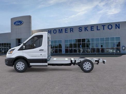 New 2025 Ford Transit 350 w/ Interior Upgrade Package image 3