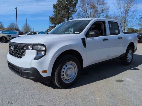 New 2026 Ford Maverick XL w/ Equipment Group 101A image 8