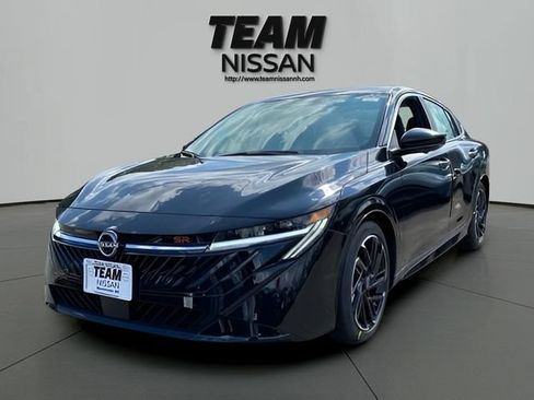 New 2026 Nissan Sentra SR w/ SR Premium Package FWD image 3
