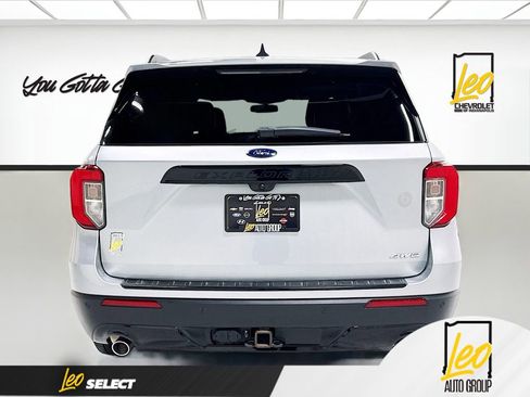 Used 2023 Ford Explorer ST-Line w/ Class IV Trailer Tow Package image 6