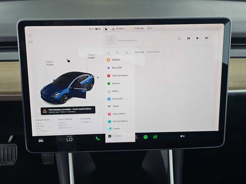 Used 2018 Tesla Model 3 Long Range image 27
