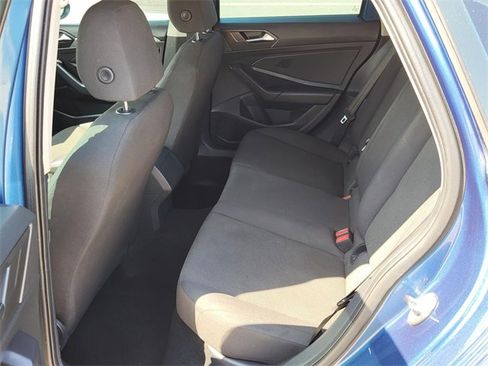 Used 2019 Volkswagen Jetta S w/ Driver Assistance Package image 17