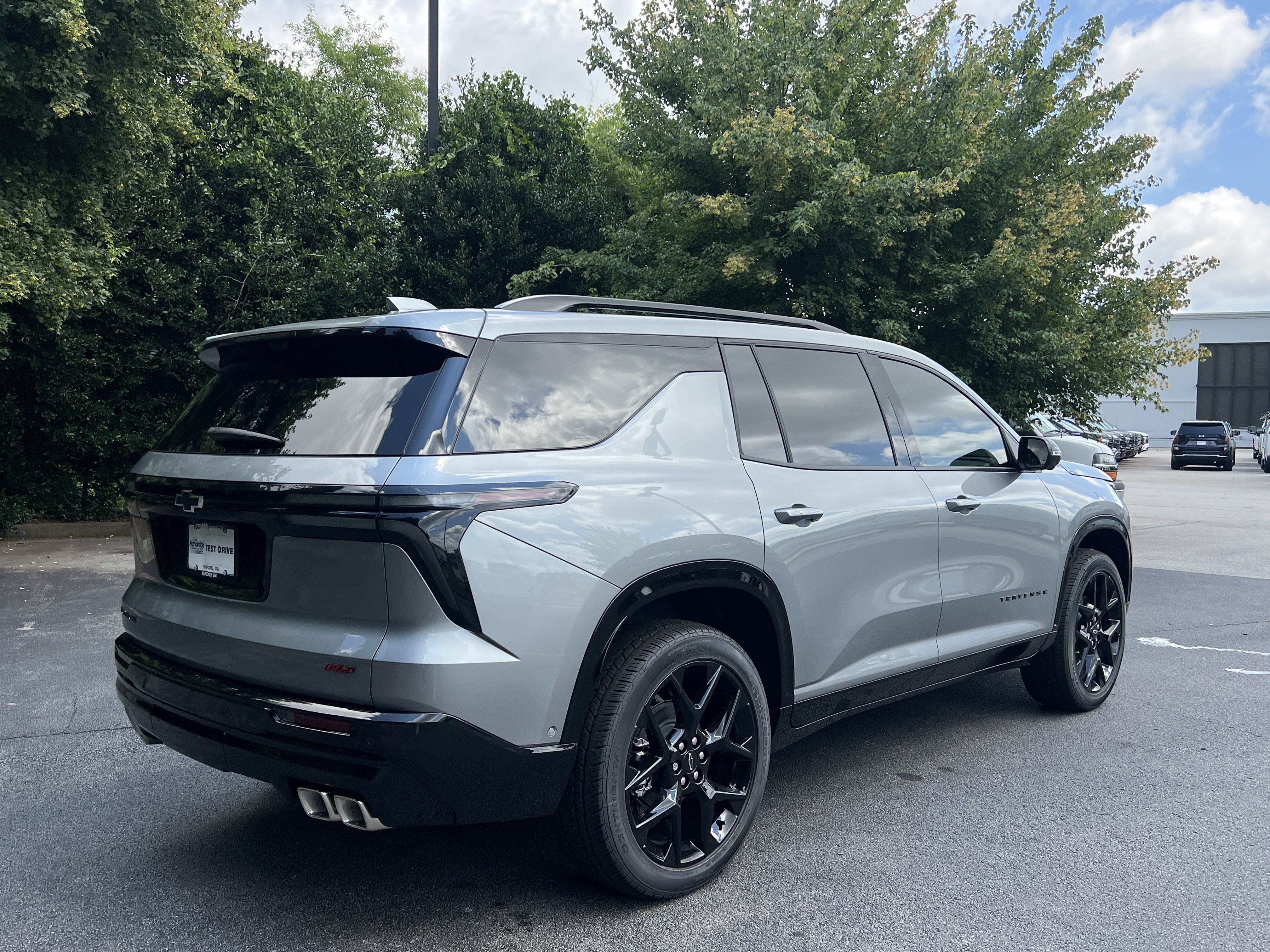 New 2026 Chevrolet Traverse RS FWD image 9