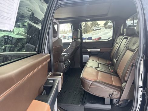 Used 2025 Ford F150 King Ranch w/ FX4 Off-Road Package image 17