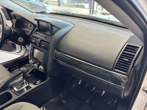 Used 2011 Mitsubishi Galant SE image 15