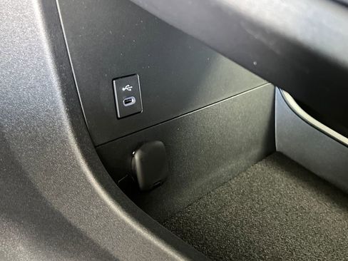 New 2026 Subaru Solterra image 32