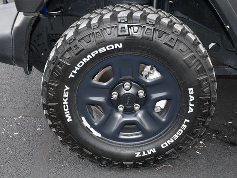 Used 2022 Jeep Wrangler Sport image 40