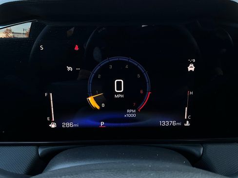 Used 2025 Chevrolet TrailBlazer LT image 35