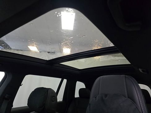 New 2026 Mercedes-Benz GLS 450 4MATIC image 32