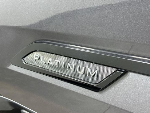 Used 2023 Toyota Tundra Platinum w/ Advanced Package image 15