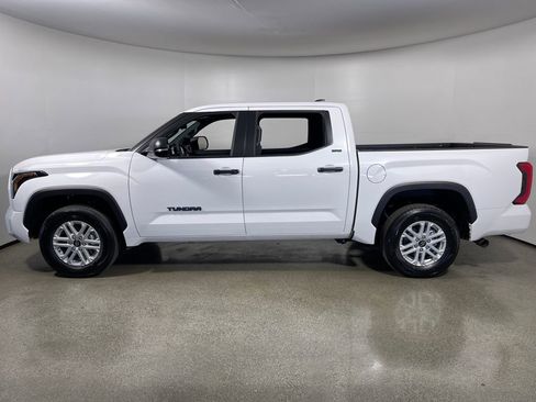 New 2026 Toyota Tundra SR5 image 6
