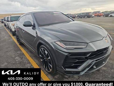 Used 2020 Lamborghini Urus image 1