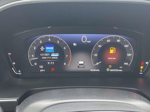 Used 2025 Honda Pilot Elite image 21