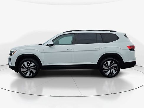 Used 2024 Volkswagen Atlas SE FWD image 7