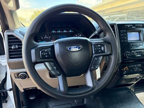 Used 2020 Ford F550 2WD Regular Cab Super Duty image 18