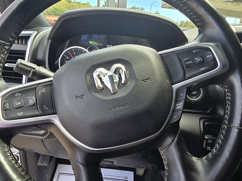 Used 2024 RAM 3500 Big Horn AWD/4WD image 31