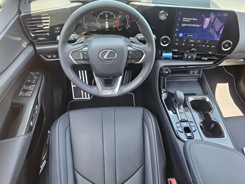 Used 2022 Lexus NX 350 F Sport w/ Towing Package (2000 Lbs) AWD/4WD image 12
