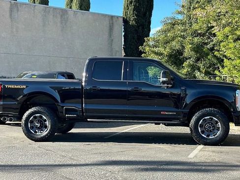 Used 2023 Ford F250 Lariat w/ Lariat Ultimate Package image 7