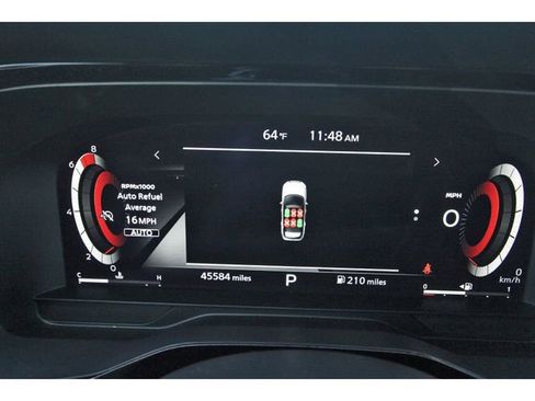 Used 2023 Nissan Pathfinder Platinum w/ Cargo Package image 16