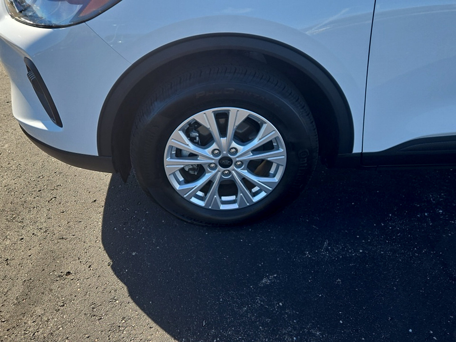 Certified 2024 Ford Escape Active AWD/4WD image 24