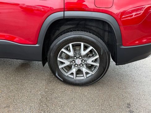 Used 2021 GMC Acadia SLE w/ Driver Convenience Package FWD image 41