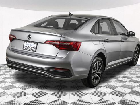 Certified 2023 Volkswagen Jetta S FWD image 13
