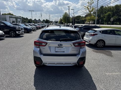 Used 2020 Subaru Crosstrek 2.0i Premium w/ Moonroof Package 2 AWD/4WD image 27