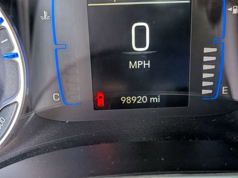 Used 2019 Chrysler Pacifica Touring Plus image 25