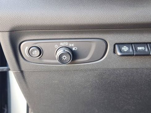 Used 2023 Buick Envision Avenir AWD/4WD image 21