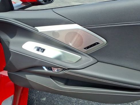 Used 2022 Chevrolet Corvette Stingray Preferred Conv w/ Z51 Performance Package RWD image 16
