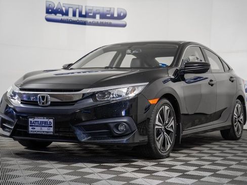 Used 2018 Honda Civic EX-L image 3