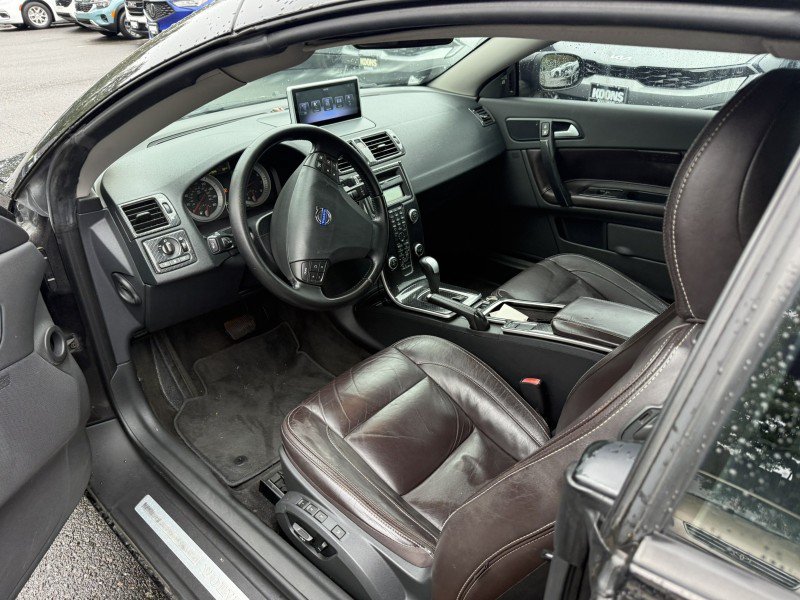 Used 2011 Volvo C70 T5 w/ Convenience Pkg FWD image 15