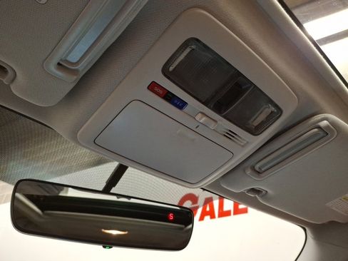 Used 2017 Subaru Forester 2.5i Limited image 26