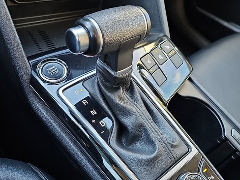 Used 2023 Kia Sportage EX image 15